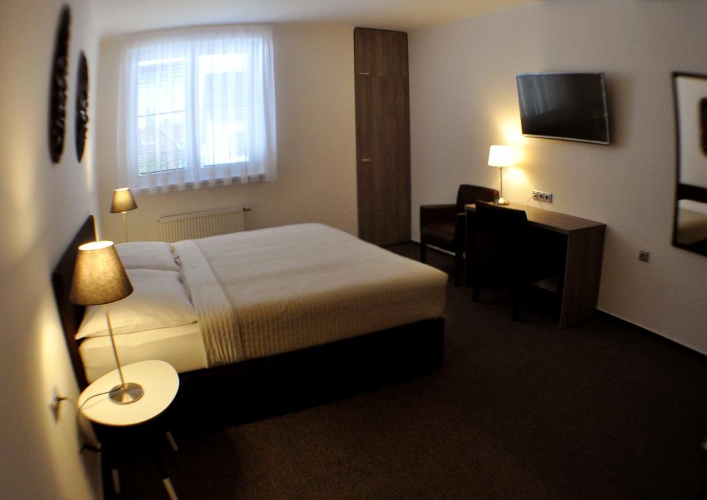 Appartement Studia Letcu 2A à Olomouc Extérieur photo